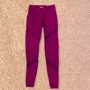Old Navy NWOT Go-Dry leggings